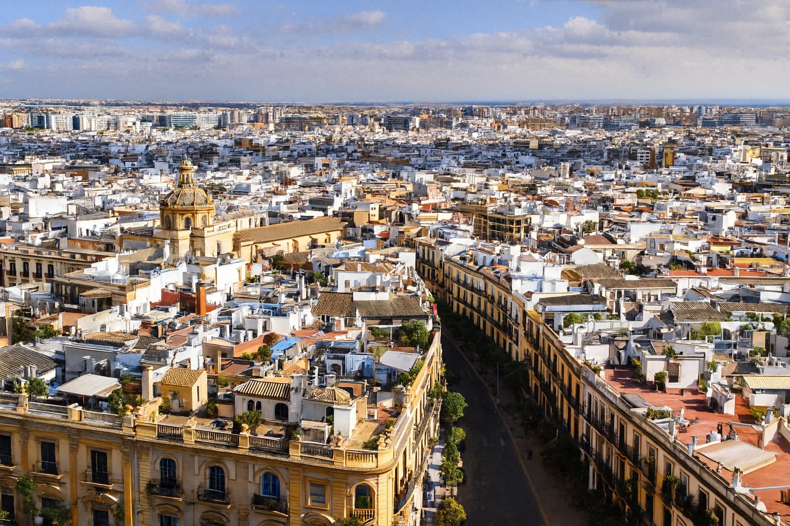 Panoramablick auf eine europäische Innenstadt