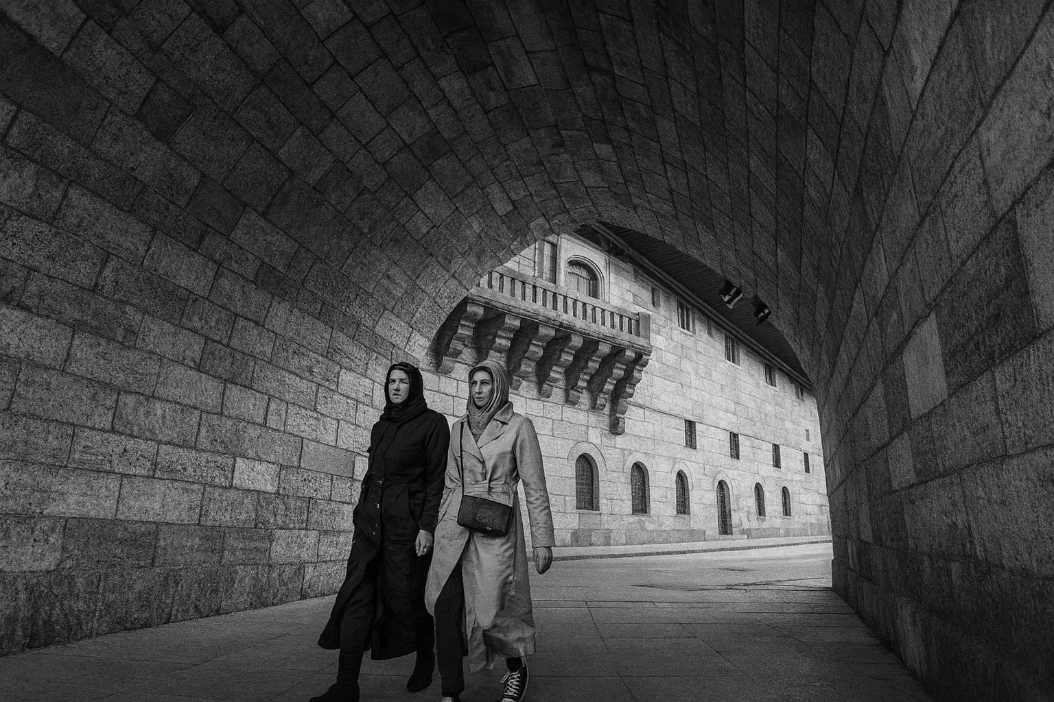 赤い秋の葉のクローズアップ。